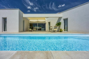 Villa Menta 4